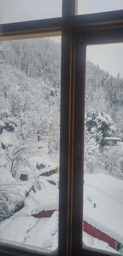 Rasta Cafe And Lodge Manali  Luaran gambar