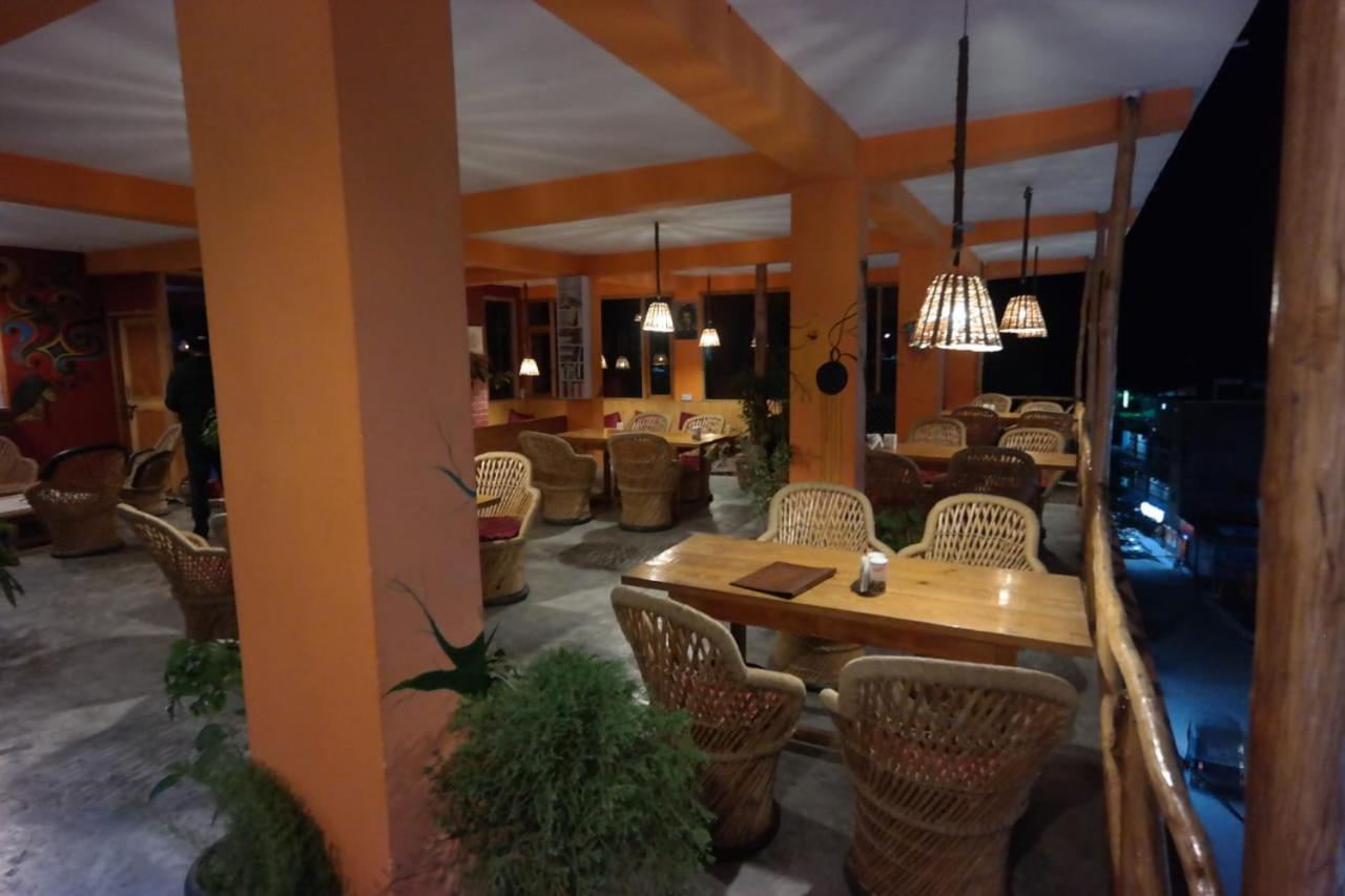 Rasta Cafe And Lodge Manali  Luaran gambar