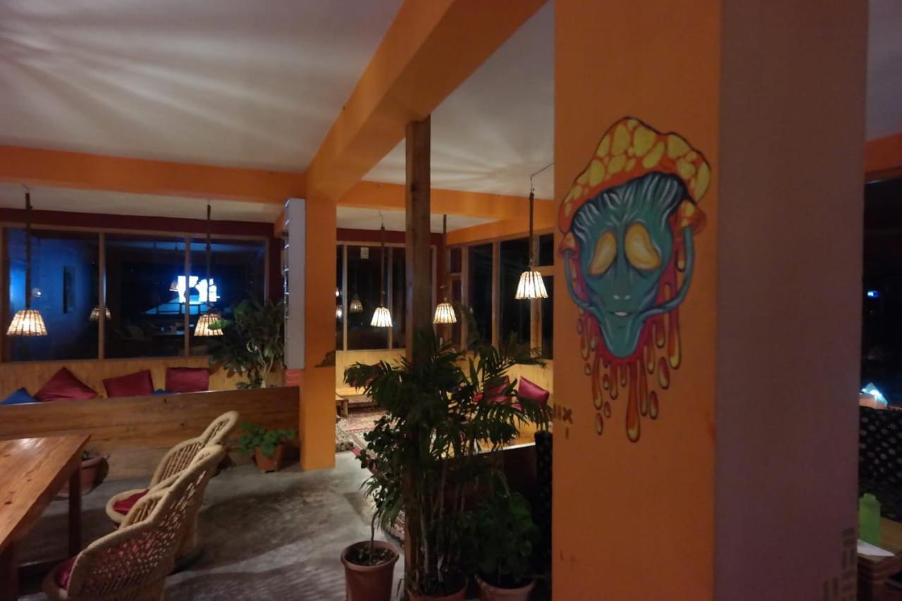 Rasta Cafe And Lodge Manali  Luaran gambar