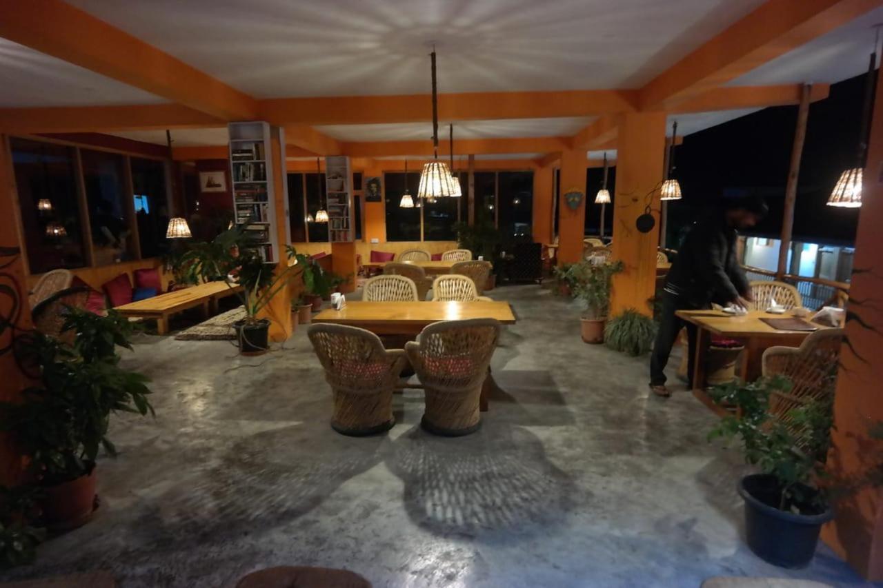 Rasta Cafe And Lodge Manali  Luaran gambar