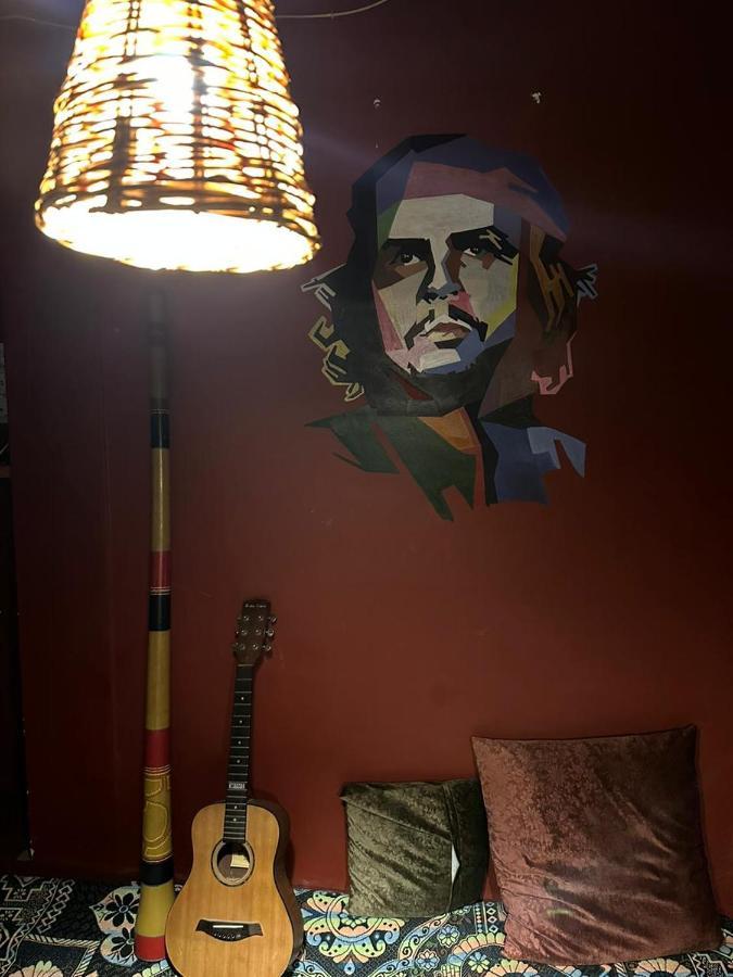 Rasta Cafe And Lodge Manali  Luaran gambar